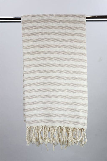 Se Hamam Single stripe Beige, lille eller stor - 50*100cm ❤ Hamam ❤ Hurtig levering: 1 - 2 Hverdage samt billig fragt ❤ Varenummer: HA-42383234465948 og barcode / Ean: på lager - Kæmpe udvalg i Håndklæder - Over 312 kendte brands på udsalg